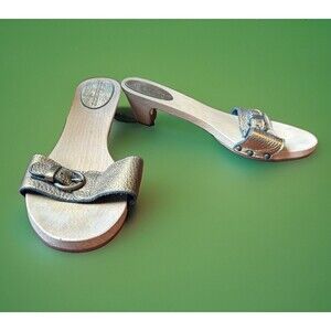 Burberry Metallic Gold Pebble Leather Wood Sandal Slipper Slide EU 37 US 6.5-7